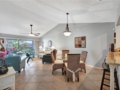 784 Landover CIR #203, Naples, FL, 34104