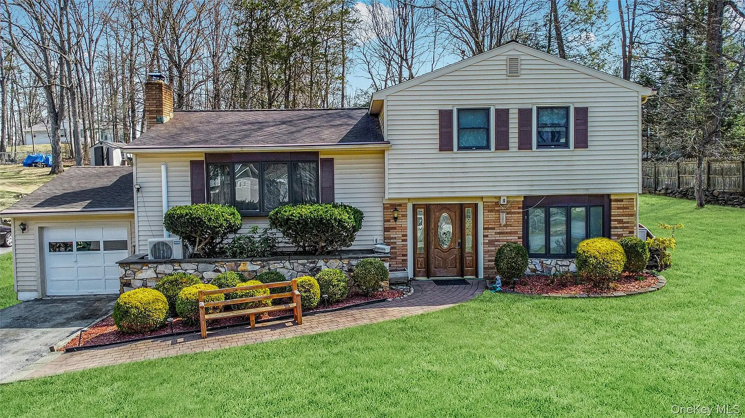 10 Horizon Hill Drive photo 1