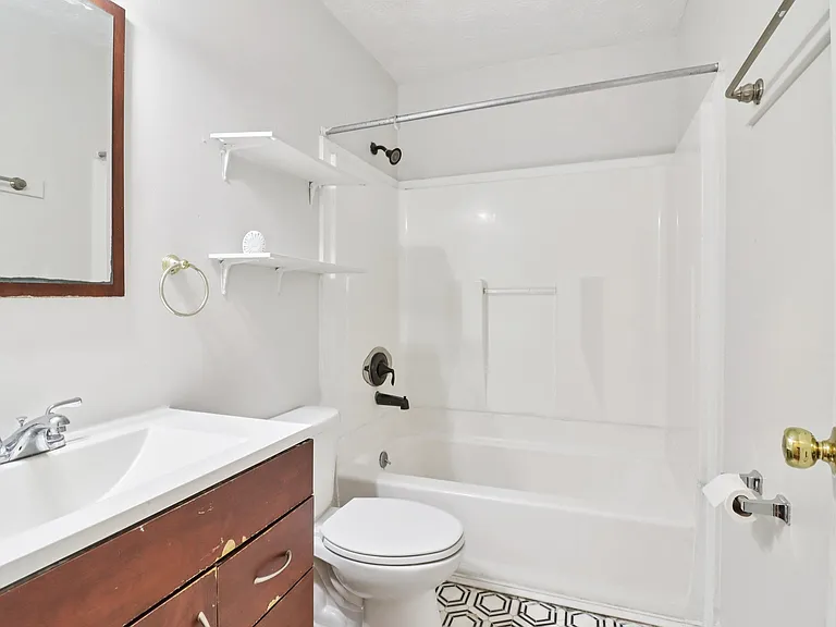 2344 Chestnut Log Pl — Photo 27
