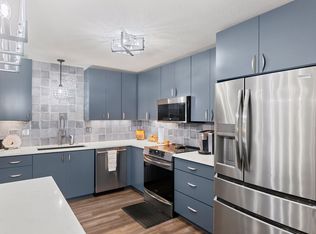 200 Burnham Rd UNIT 202, Lake Oswego, OR 97034
