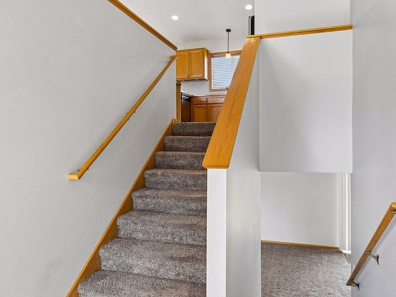 4th image of 2431 Big Oak Ln