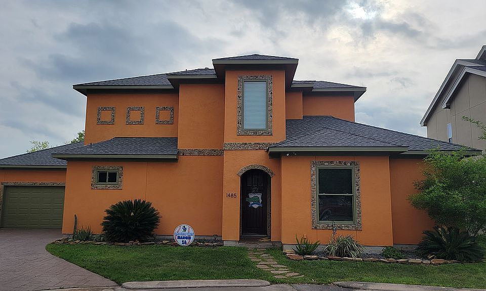 1st image of 1485 Silverado Dr