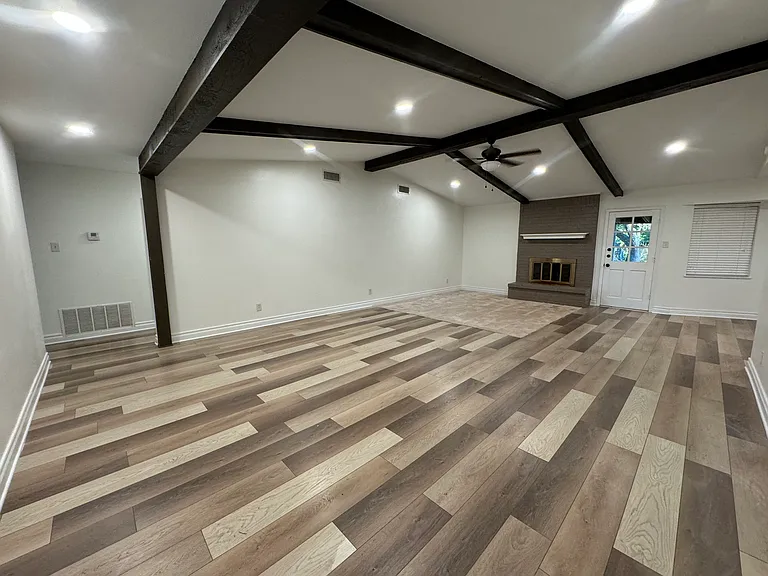 1302 Blueridge Pkwy — Photo 3