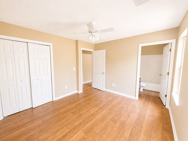 161 Pine St — Photo 5