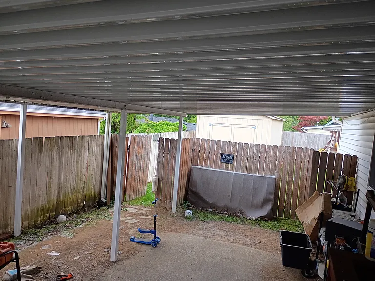 12226 SE 207th Pl — Photo 2