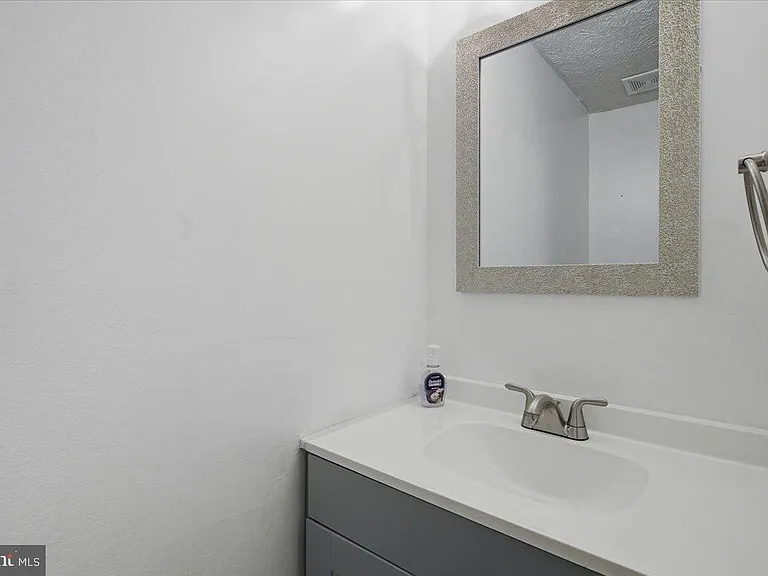 508 Palmspring Dr — Photo 34
