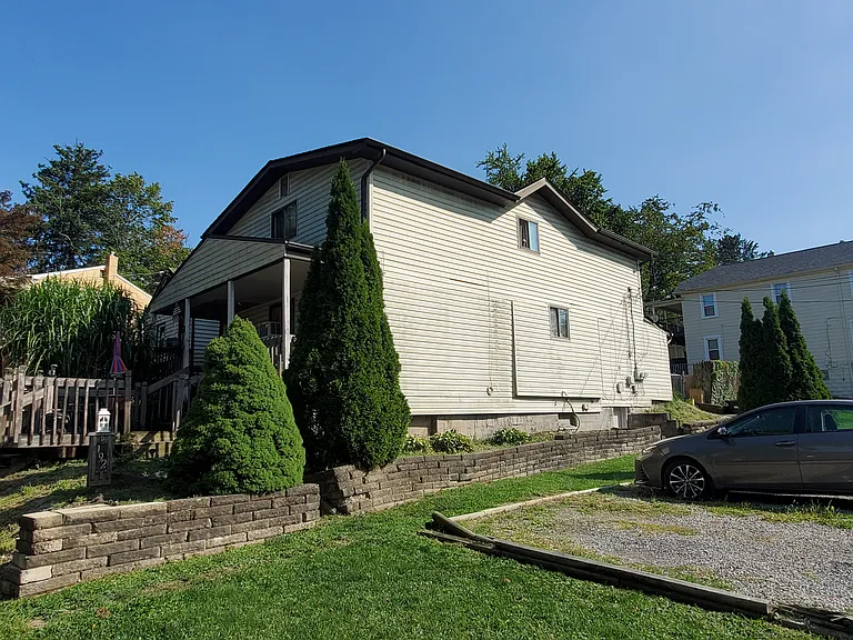 192 Hickory St #A — Photo 8