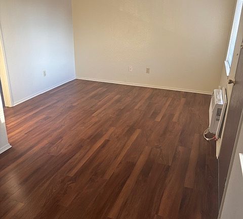 3rd image of 249 Boulder Creek Dr APT H