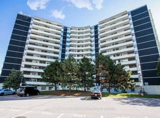 26 Carluke Cres #1008, Toronto, ON M2L 2J2