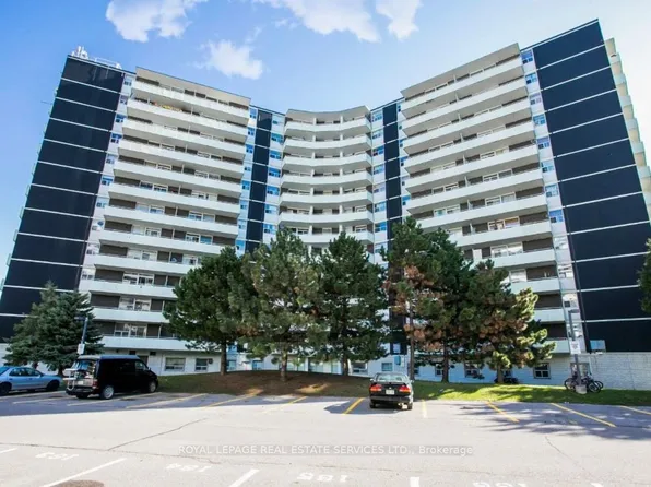 26 Carluke Cres, Toronto, ON