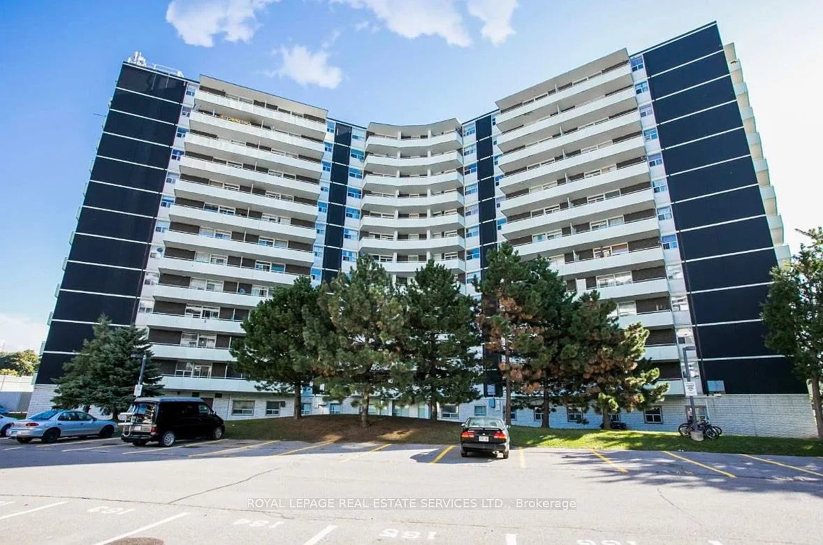 26 Carluke Cres #1008 photo 1