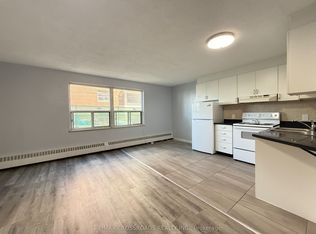 1181 Ellesmere Rd #100, Toronto, ON M1P 2X6