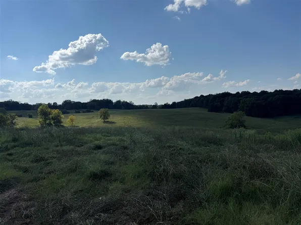 10 Conatser Rd, Glasgow, KY 42141