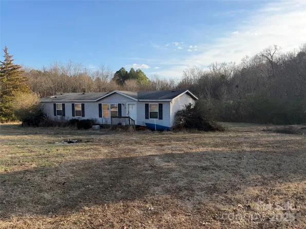 216 Pinecone Rd, Peachland, NC 28133
