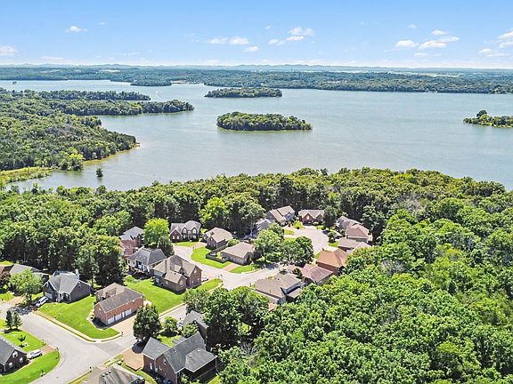 4th image of 4844 Peninsula Pointe Dr