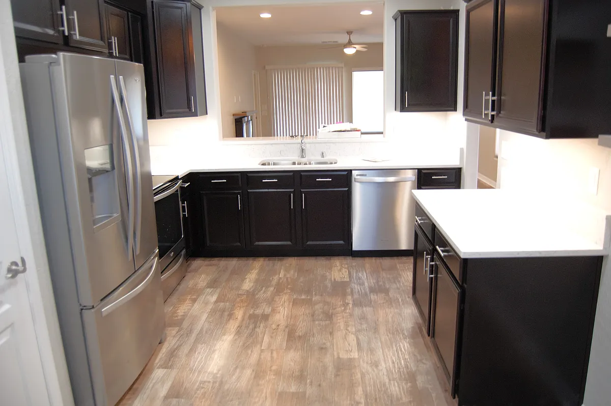 Building Photo - 579 Bridle Path Cir