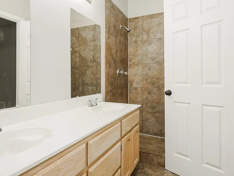 8170 Timber Knoll Ln — Photo 10
