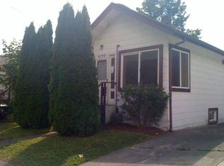 4137 25th Ave SW, Seattle, WA 98106