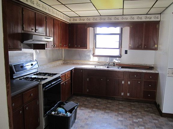 5th image of 547 E Joliet St