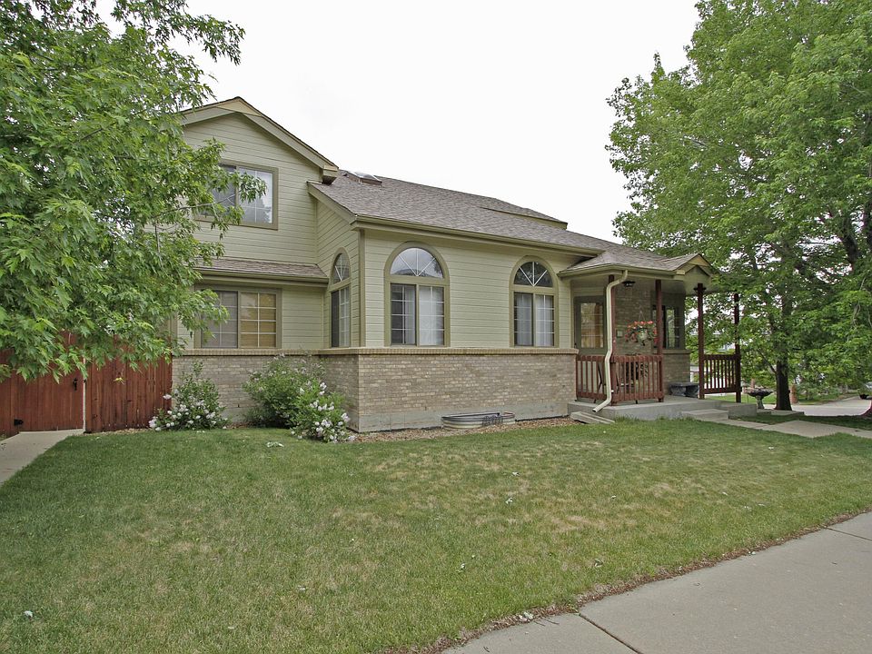 Year Built: 1990