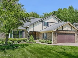 1440 Wood Ave, Downers Grove, IL 60515