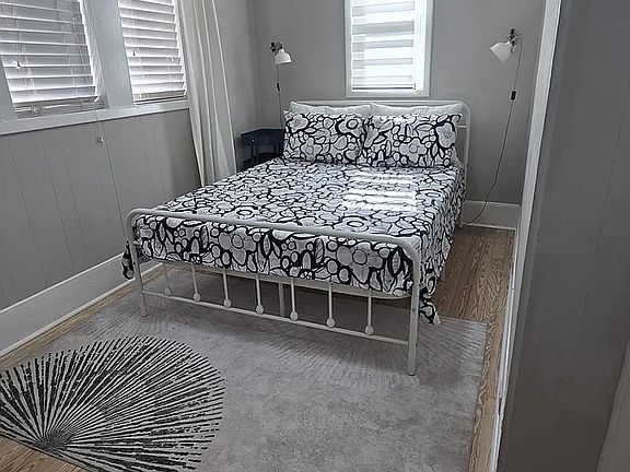 5th image of 1186 Holly St NW #2
