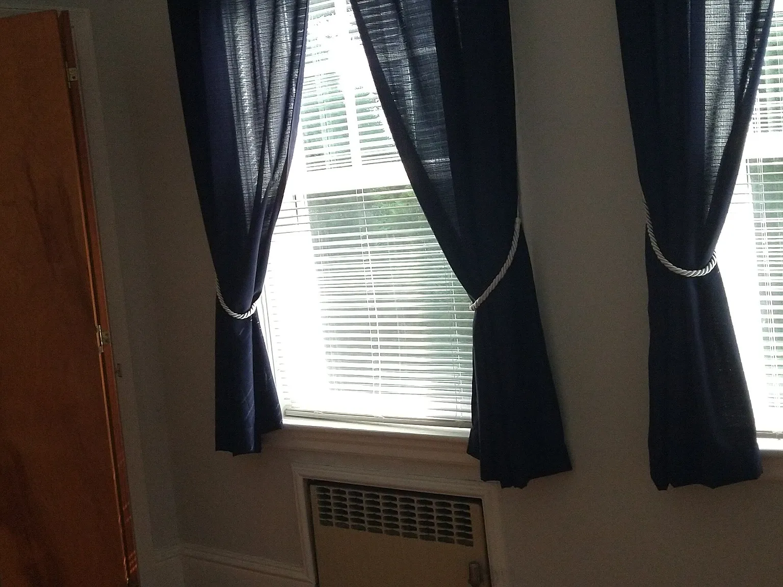 2 bed, 1210 sqft, $2,775 — Photo 4