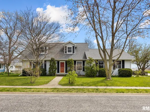 462 S Montana Ave, Morton, IL 61550