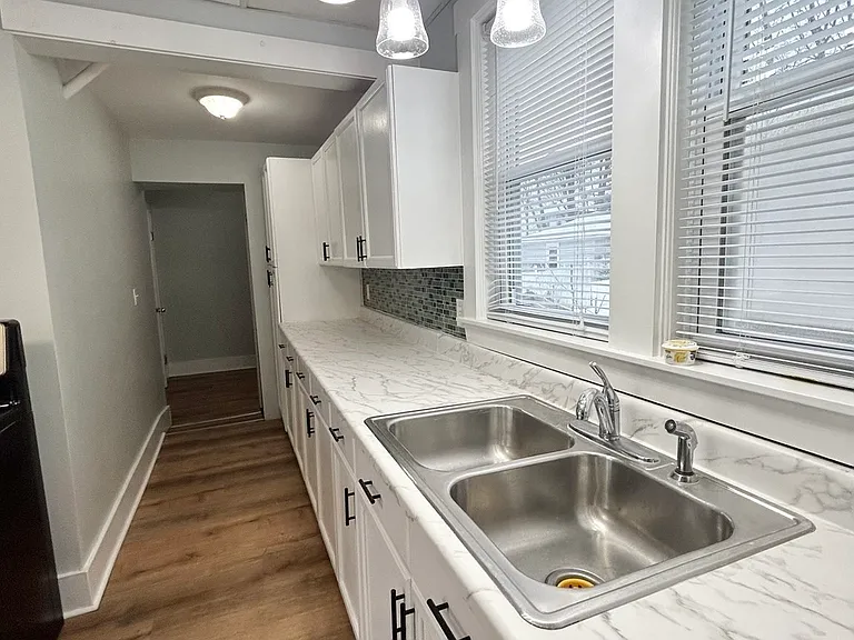 110 Prospect St #1 — Photo 6