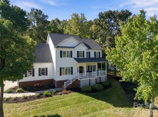 7749 Orchard Park Cir, Harrisburg, NC 28075