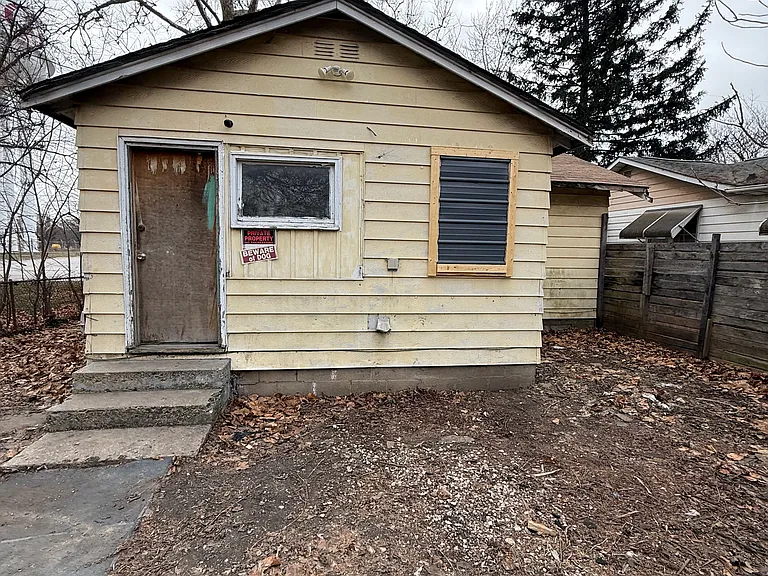 1028 E Garfield Ave — Photo 10