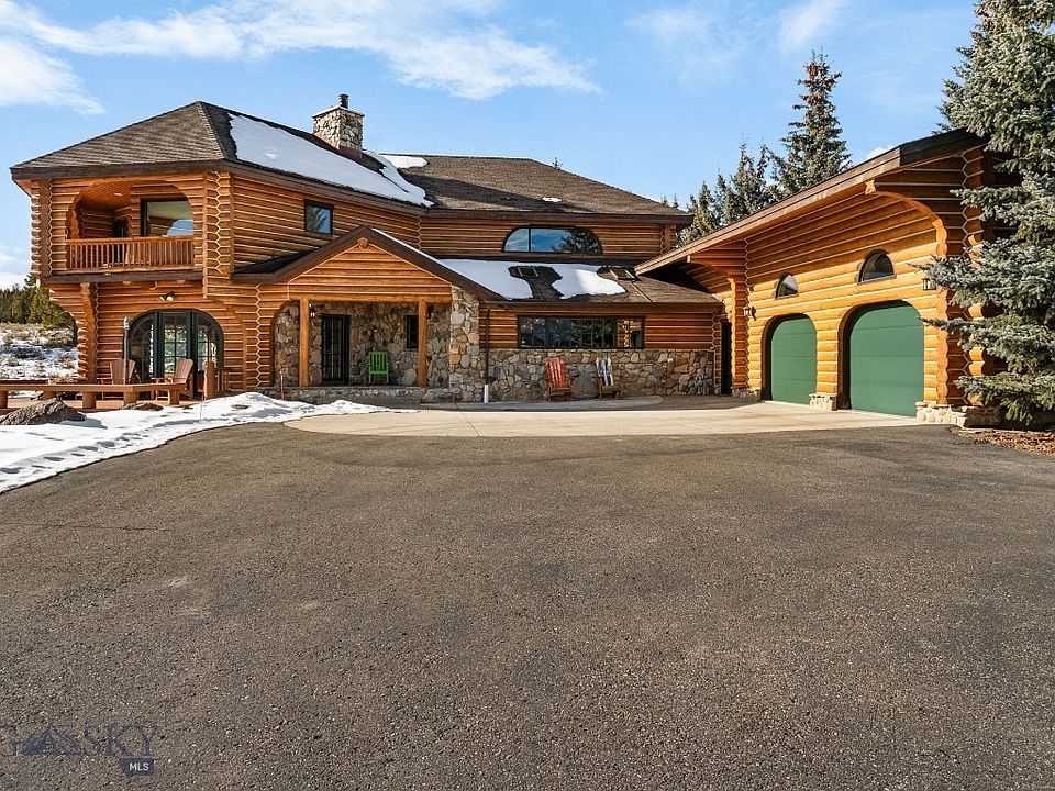 1st image of 707 Crown Butte Rd