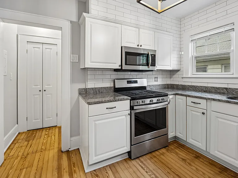 485 Valley Rd #2 — Photo 10