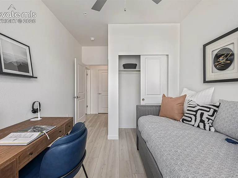 2232 Arikaree Hts #305 — Photo 13