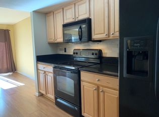 12889 Grays Pointe Rd #A, Fairfax, VA 22033