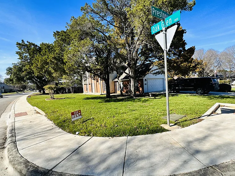 1874 Oak Gln — Photo 20