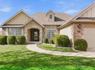 5511 N 10th Avenue, Ozark, MO 65721