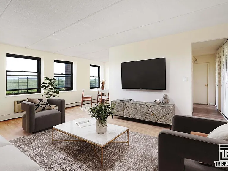 583 Fort Washington Ave #6A — Photo 1