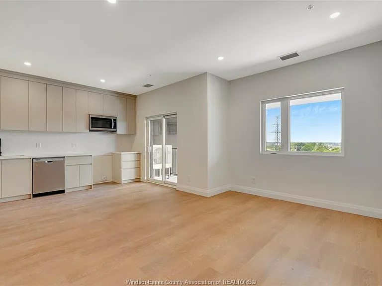 4400 Laurier Pkwy #525 — Photo 3