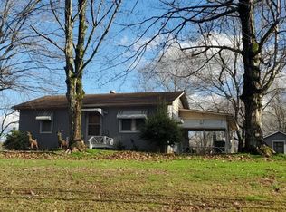 706 Fall River Rd, Lawrenceburg, TN 38464