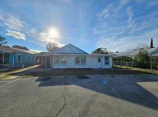 36-1 Holland Ave, Lanark Village, FL 32323