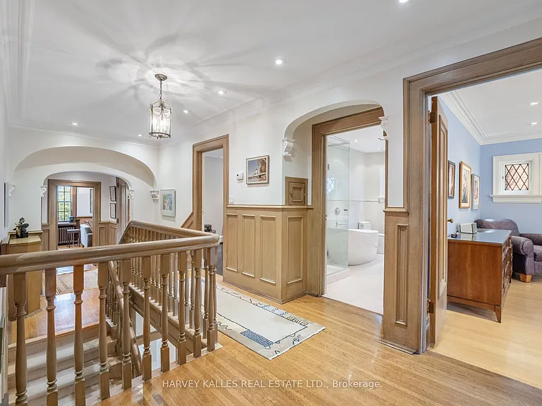 14 Dewbourne Ave — Photo 22