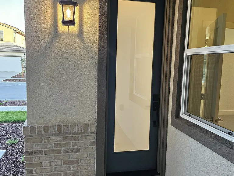 17039 Gelder Ct #B — Photo 2