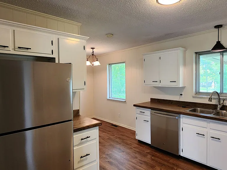 6836 Bacon Ln — Photo 13