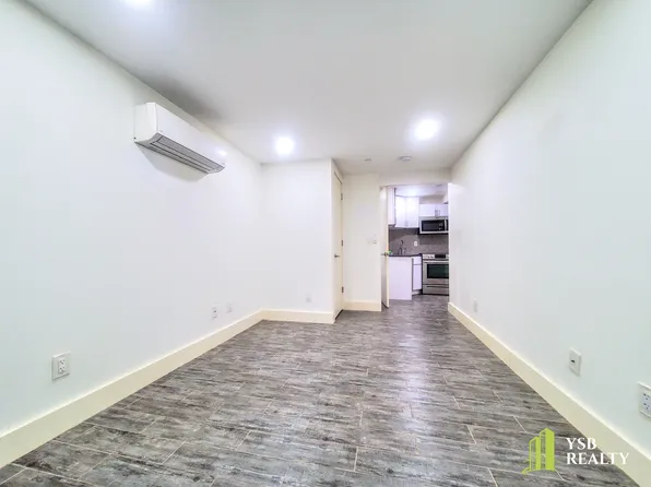 1487 Sterling Place image 3 of 12