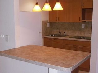 7613 NW 42nd Pl APT 112, Fort Lauderdale, FL 33351