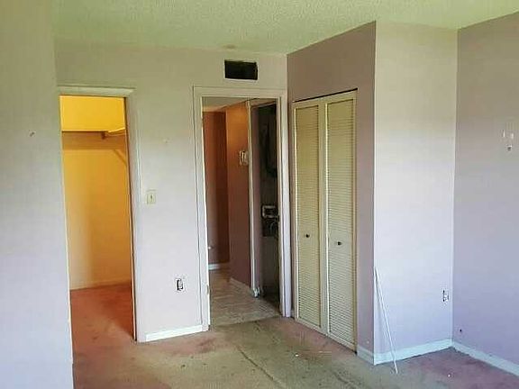 5th image of 9455 W Flagler St APT C309