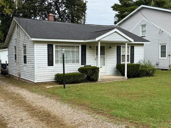 3221 Miami Ave, Kalamazoo, MI 49048