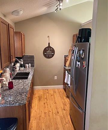 4th image of 5209 Park Place Dr #13