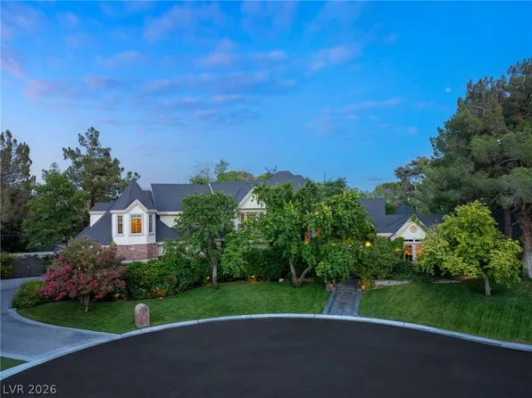 3001 Astoria Pines Cir, Las Vegas, NV 89107